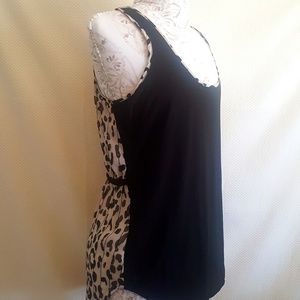 Cach'e Sleeveless blouse size S